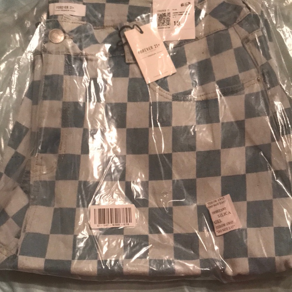 New denim Checkered light jeans forever 21 size 18 regular